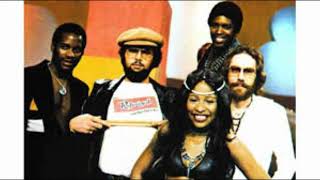 Tell Me Something Good  Rufus Featuring Chaka Khan  1974 [upl. by Drareg]