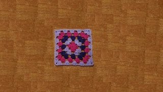 Piastrella alluncinetto facilissima  granny square crochet Tutorial [upl. by Naesyar985]