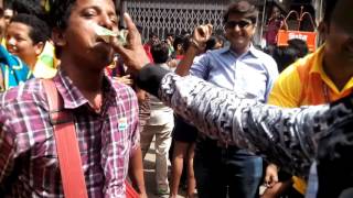 Girgaon cha ladaka milind at grant road cha raja aagman sohala 2016 [upl. by Aiekahs]