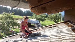 Das Dach fertig decken  DIY  roofing  Vlog  allein [upl. by Rbma579]