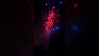 Red Howling Wolf Spits Out Blue Beads merrytimefireworks 红狼嚎吐蓝珠 美太烟花 [upl. by Ydne865]