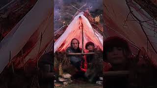 🔥Survival in Harsh Conditions Bushcraft bushcraft survival selter camping [upl. by Nilknarf]