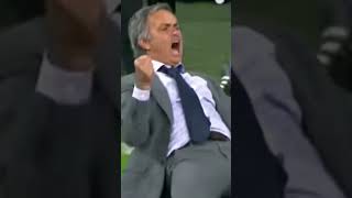 La rección de mourinho al gól de ronaldo [upl. by Mathi526]