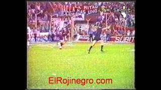 Copa Libertadores 1992 Newells 3 Colo Colo 1 [upl. by Alyahc]