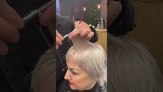 Super short bleach blonde pixie haircut layeredcut razorcut layeredhair [upl. by Laurinda]