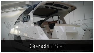 Cranchi 38 st  Barca usata a motore in vendita del cantiere Cranchi  Hard top [upl. by Bigner]