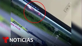 Nuevo video del avión de Flow La Movie cuando se estrella  Noticias Telemundo [upl. by Swan308]