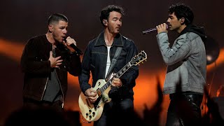 Jonas Brothers FULL Twisted Tea 111th Grey Cup Halftime Show [upl. by Leamiba24]