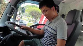 Just tried an Isuzu lorry with automated manual transmission  EvoMalaysiacom [upl. by Aenel]