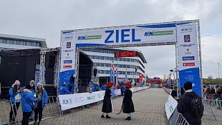 🚨🏃‍♀️🏃 Zieleinlauf Halbmarathon Marathon Start AOKGesundheitslauf  Mein Freiburg Marathon  live [upl. by Renato831]