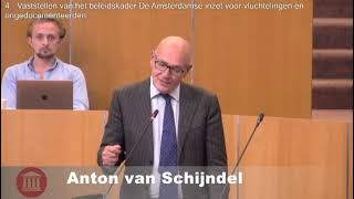 Van Schijndel vs Groot Wassink FVD eist actie op massaimmigratie en noodwet [upl. by Vashtee]