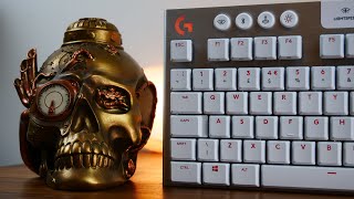 White Logitech G915 TKL with GL Tactile keys unboxing and overview [upl. by Sivrep]