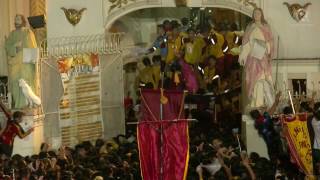 Black Nazarene arrives in Quiapo Church [upl. by Yssac943]