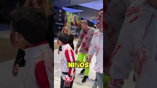 APOCALIPSIS ZOMBIE EN EL CENTRO COMERCIAL DE MI CIUDAD [upl. by Erdna]