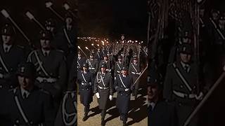 Yorckscher Marsch  Einmarsch des Wachbataillons 🦅🇩🇪militär bundeswehr parade soldaten garde [upl. by Ocinom394]