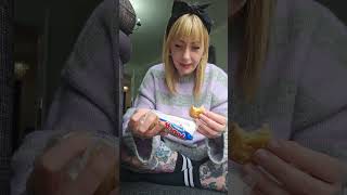 Trying hostess donettes crunch scottish tastetest scots food scottishfoodie [upl. by Wrightson]