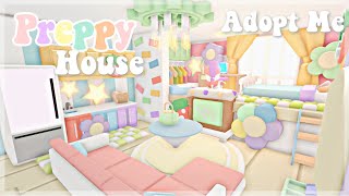 Preppy Tiny Home  House build  Adopt me [upl. by Terzas]