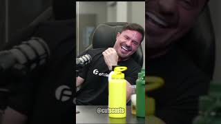 Tiozão passou mal 🤣🤣humor podcast maumauzk [upl. by Notnel993]