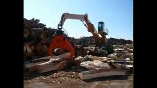 WESTTECH Woodcracker W1800 Spaltzange am Liebherr 944 Bagger [upl. by Trin]