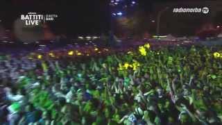 Rocco Hunt  Battiti Live 2014  Bari [upl. by Rudd595]