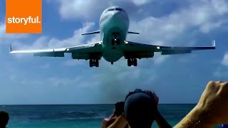 Plane Narrowly Misses Spectators During Landing [upl. by Lledal]