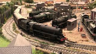 Hornby R3385TTS Stanier black 5 review [upl. by Osicran]