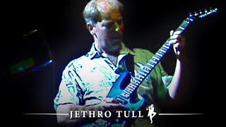 Jethro Tull  Too Old To Rockn Roll  Thick As A Brick Out In The Green 5th July 1986 [upl. by Fugate881]