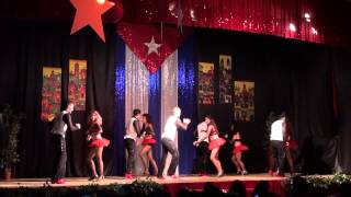 Lázaro Castellón con Pura salsaen el España baila 2013 [upl. by Akamahs]