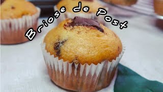 BRIOȘE DE POST  Muffin cu banane și ciocolată retetedepost briose muffins [upl. by Ettenna]