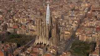 Video de Sagrada Familia terminada [upl. by Eceinehs]