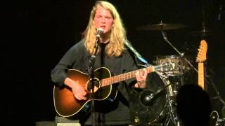 Marika Hackman  Ophelia HD Live In Paris 2014 [upl. by Raquela]