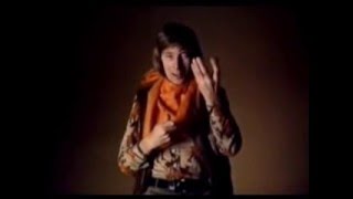 Nederlands Zuivelbureau Kaas uit het vuistje reclame met Martin Brozius 1974 [upl. by Jonina]