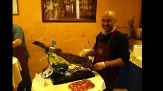 Jamón Vídeo Completo del Corte de un Jamón Maestro Cortador de Jamón de Gondiaz [upl. by Nakhsa995]