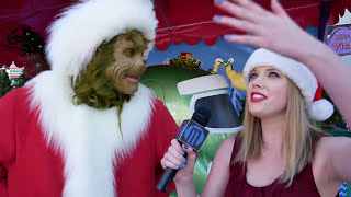 Universal Studios Hollywood Grinchmas 2017 in 4K [upl. by Botnick]