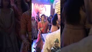 दुल्हन ने दिया groom को surprise bridalphotoshoot foryou explore [upl. by Annirac]