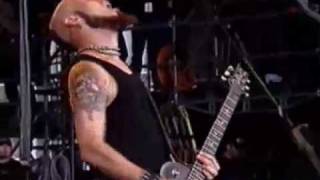 Drowning Pool  Bodies  Live 2002 [upl. by Eyoj]