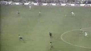 Golazo de Seedorf del centro del campo [upl. by Falzetta376]