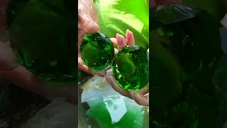 🎁🍏 Stunning green diamonds [upl. by Hallam]