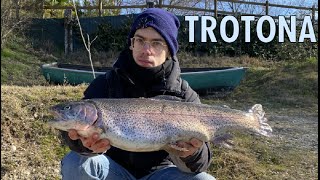 PROVO LA PESCA A BOMBARDA SUPER TROTONA pesca alla trota lago [upl. by Jakoba275]