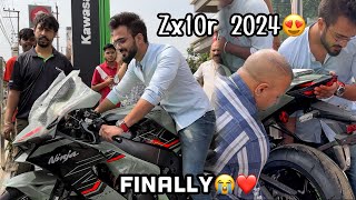 Finally Apni Kawasaki Zx10r Ki Delivery Le Hi Li  Delivery Pr Police Aa gayi  Kand Ho gaya zx10r [upl. by Eelrebma]