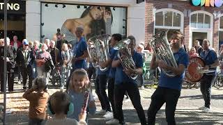 De Feintsjes  Leeuwarden Podium B Sneekerdweildag 12de editie 5 oktober 2024 Sneek [upl. by Emya620]