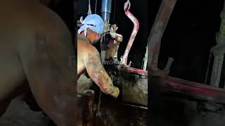 Roughneck on Floor Rig job P1 rig oilandgas drilling oil tripping [upl. by Llerraj980]