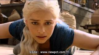 Juego de Tronos  T3  Ser Barristan Selmy salva a Daenerys [upl. by Ayital]