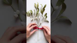 MAKING MISTLETOE WITH CREPE PAPER  Super Easy Christmas Project  Shorts [upl. by Orest]