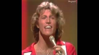 Andy Gibb amp ABBA  Shadow Dancing Stereo Live USA 1978 BeeGees [upl. by Fischer]