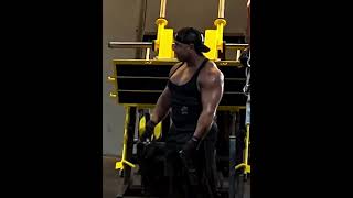 Lift 220kg to warm up fyp frank anatolyprank anatoly gym troll gymmotivation foryou [upl. by Nyved]