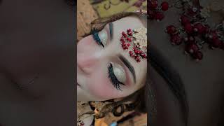 Golden eye makeup bridal eye makeup saffah vanity salon love weddingmakeupartist makeupbyme [upl. by Assirek]