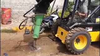 MINICARGADOR NEW HOLLAND L225 AÑO 2012 PARTE 1 [upl. by Alehtse882]