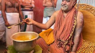 2023 oct 26 dvadashi darshan of Jagadguru thirtha prasadam [upl. by Enahsed]