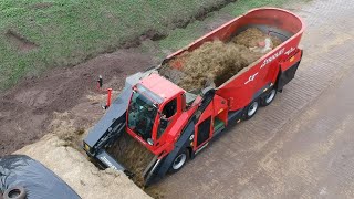 Feeding cattle with Trioliet [upl. by Keen]